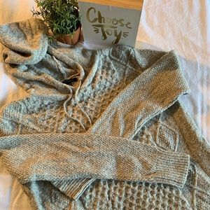 American Eagle sweater